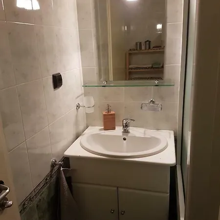 Blue בית אירוח *