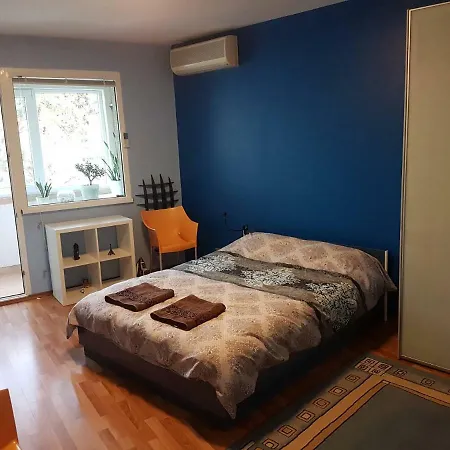 Privatunterkunft Blue